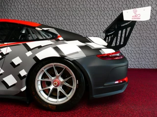Porsche 911 – thumbnail 30