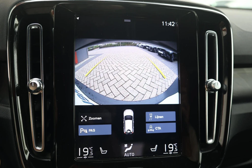 Volvo XC40 – foto 48