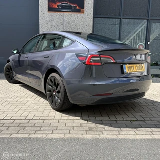Tesla Model 3 – thumbnail 3