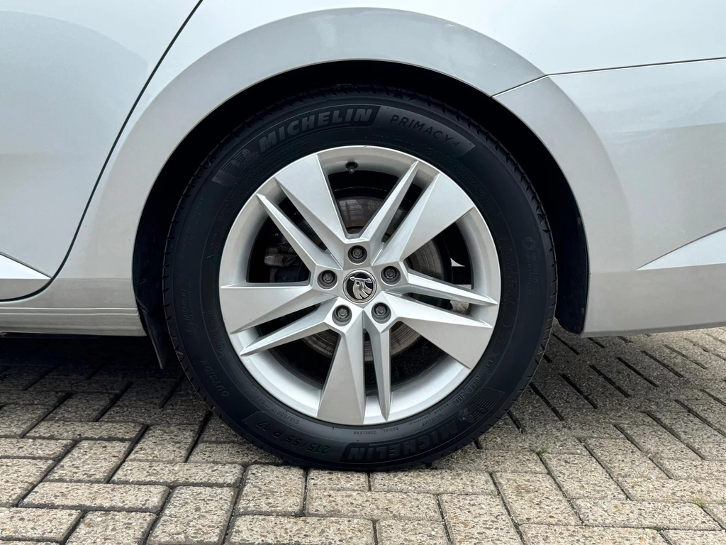 Škoda Superb – foto 24