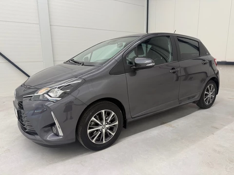 Toyota Yaris 1.5 VVT-I Y20 BJ.2019 CAMERA STOELVERW.