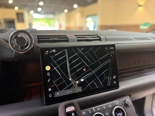 Land Rover Defender – thumbnail 36