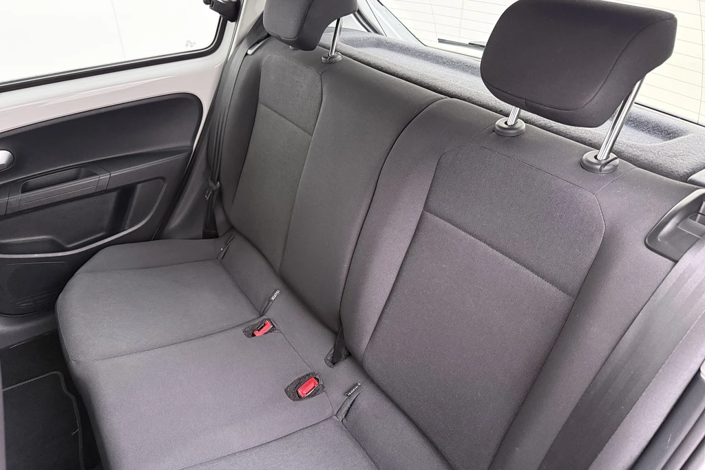Volkswagen up! – foto 11