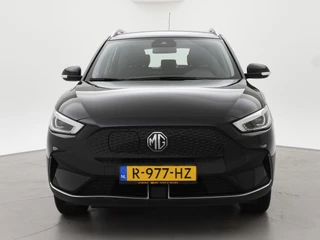 MG ZS EV – thumbnail 7