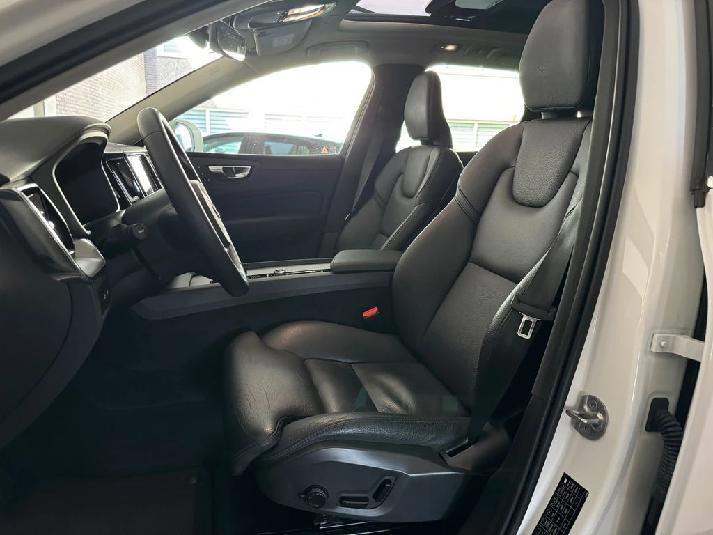 Volvo XC60 – foto 12