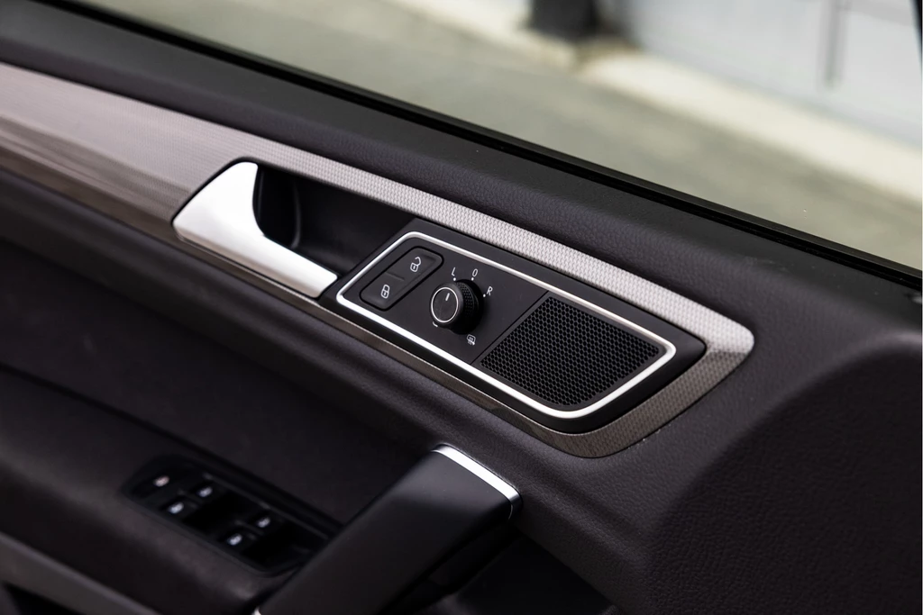 Volkswagen Golf Sportsvan – foto 32
