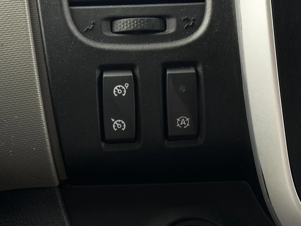 Nissan NV300 – foto 24