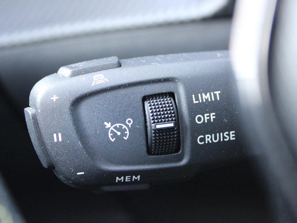 Peugeot 208 – foto 23