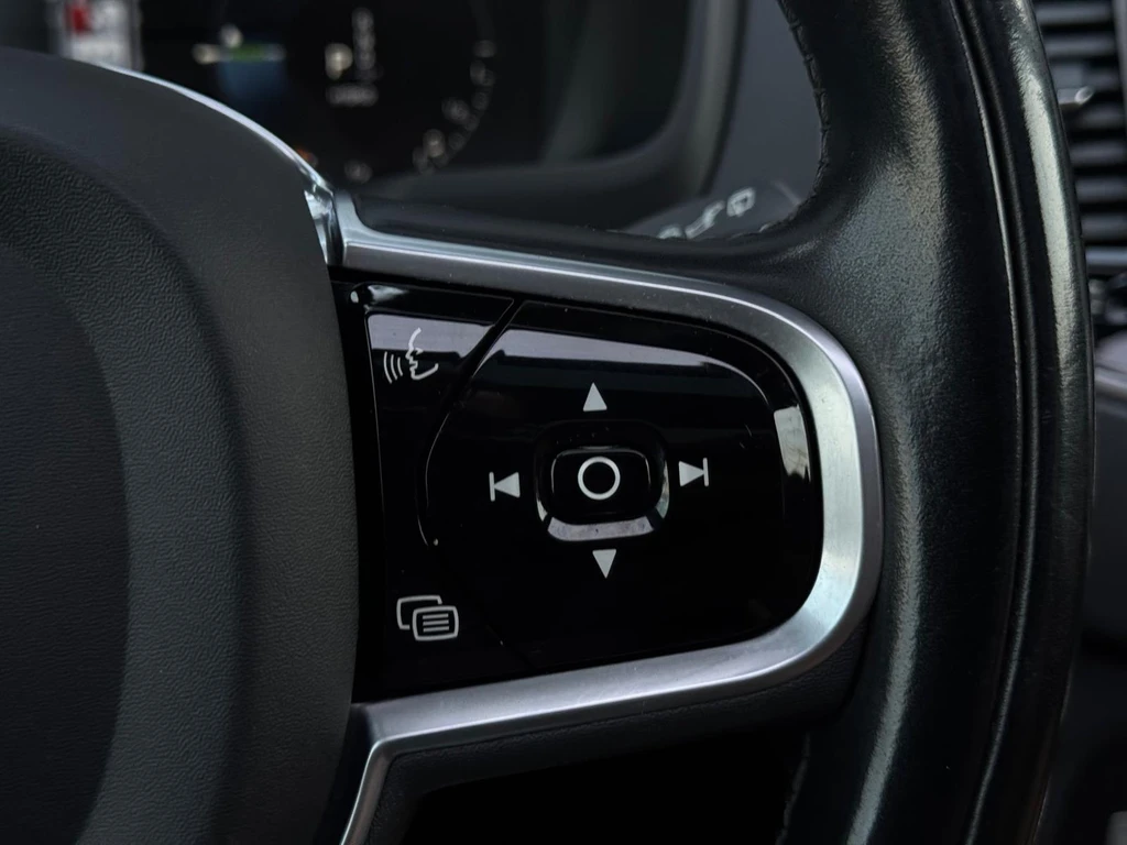 Volvo XC90 – foto 31