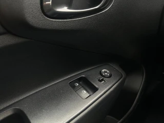 Hyundai i10 – thumbnail 22