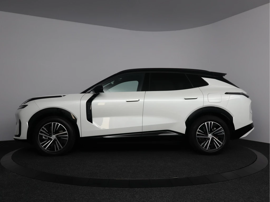 Lynk & Co 08 – foto 3