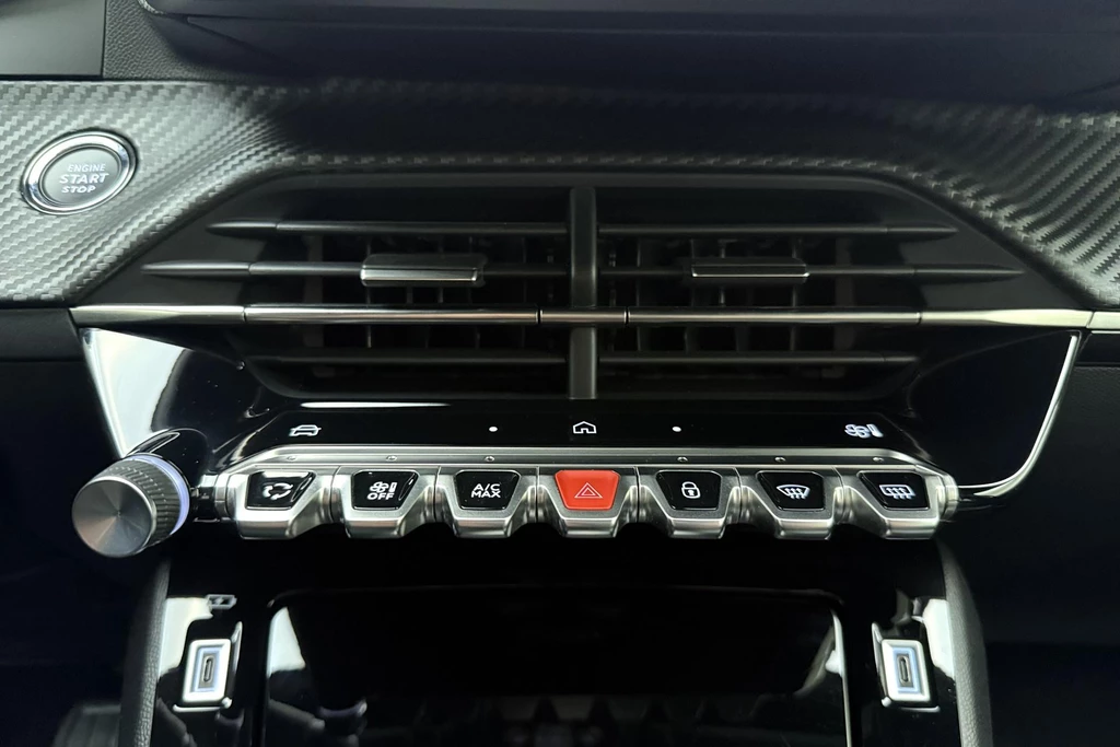 Peugeot e-2008 – foto 30