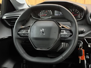 Peugeot 208 – thumbnail 10