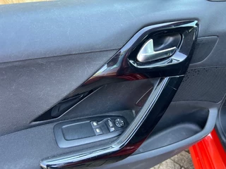 Peugeot 208 – thumbnail 7