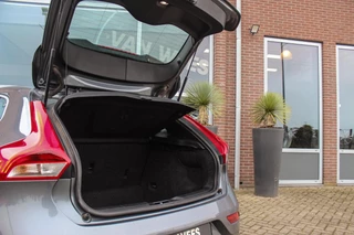 Volvo V40 – thumbnail 36