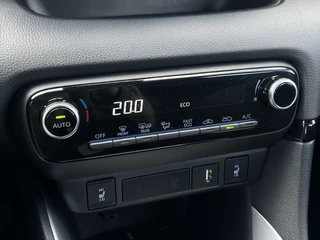 Toyota Yaris – thumbnail 24