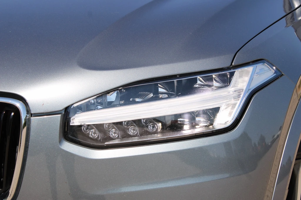 Volvo XC90 – foto 15