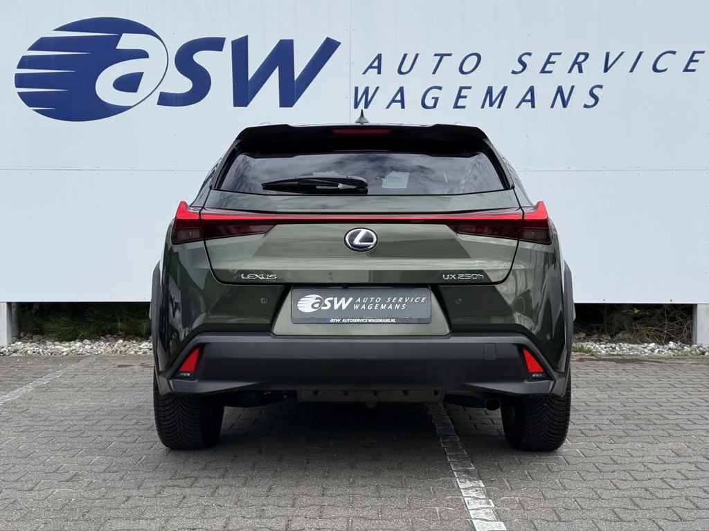 Lexus UX – foto 4