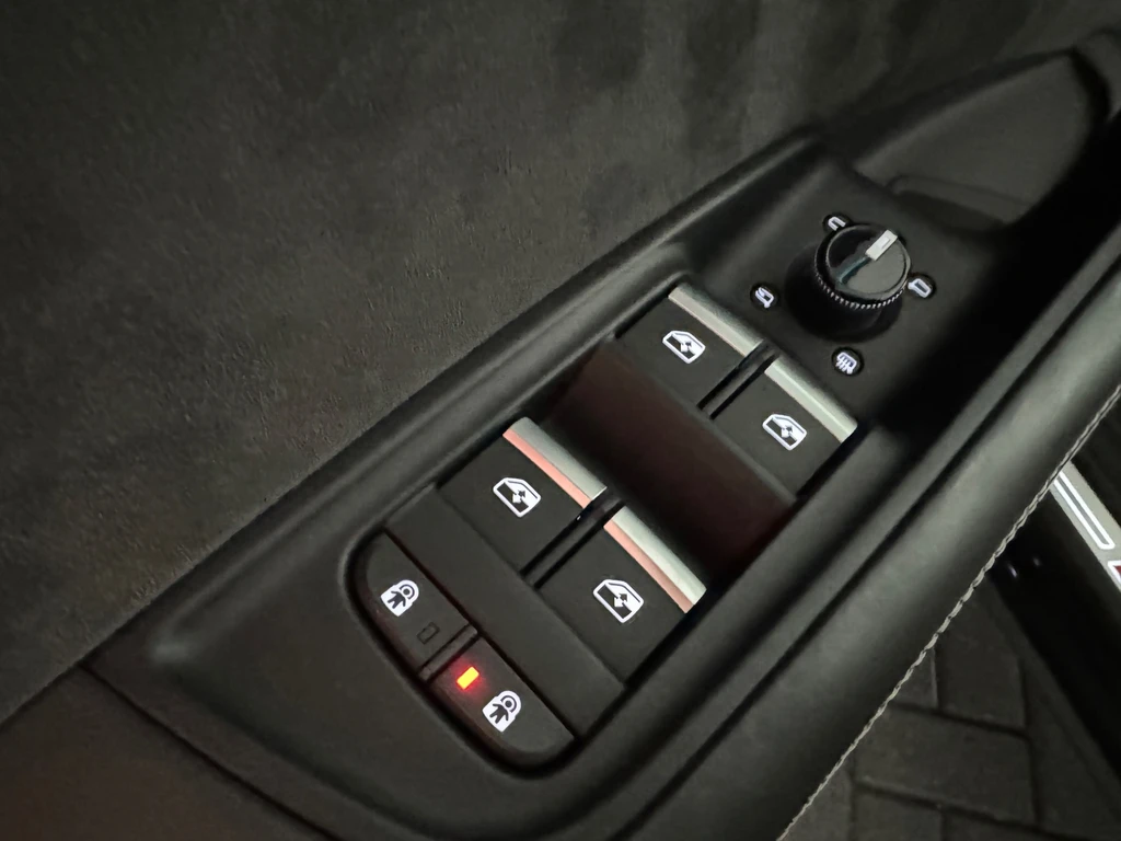 Audi Q8 – foto 18