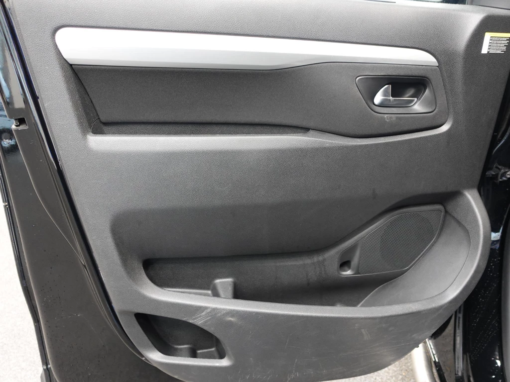 Opel Vivaro – foto 17