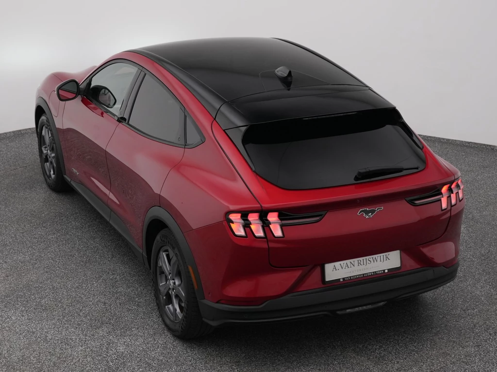 Ford Mustang Mach-E – foto 6
