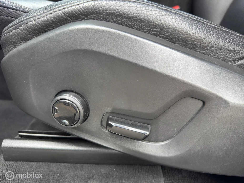 Volvo XC90 – foto 31