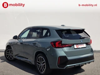BMW iX1 – thumbnail 3
