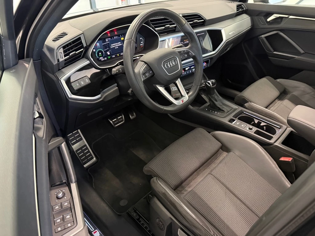 Audi Q3 – foto 16