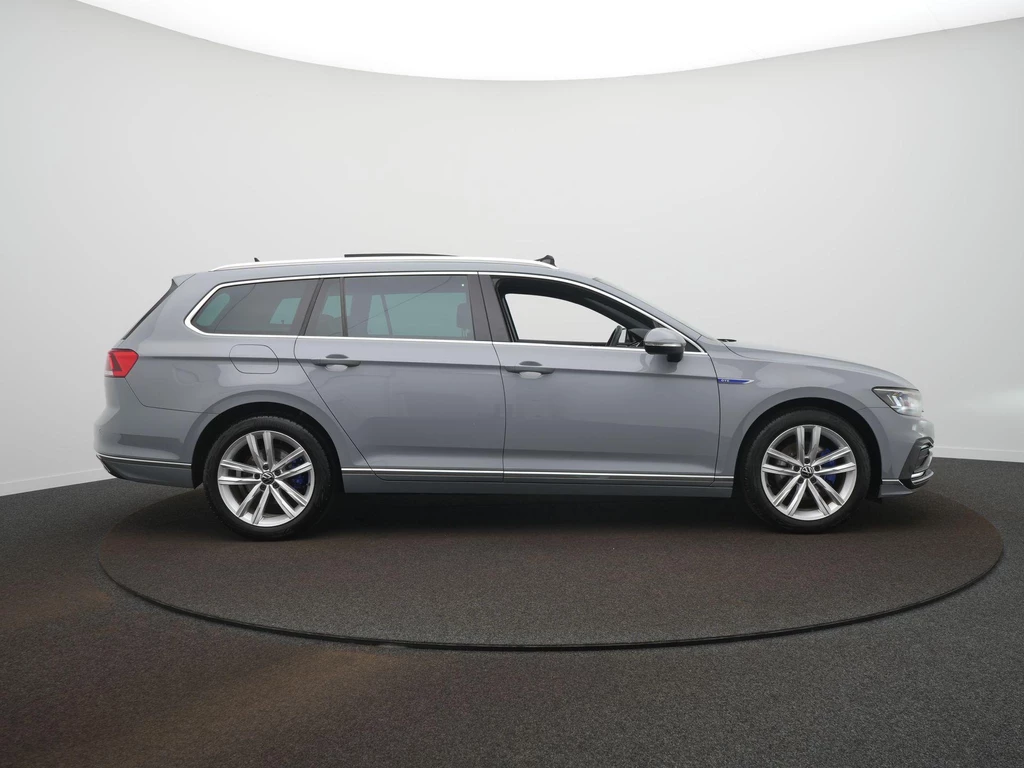 Volkswagen Passat – foto 8