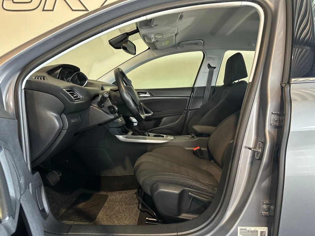 Peugeot 308 – foto 12
