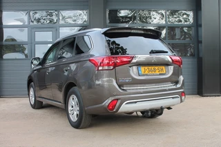 Mitsubishi Outlander – thumbnail 4