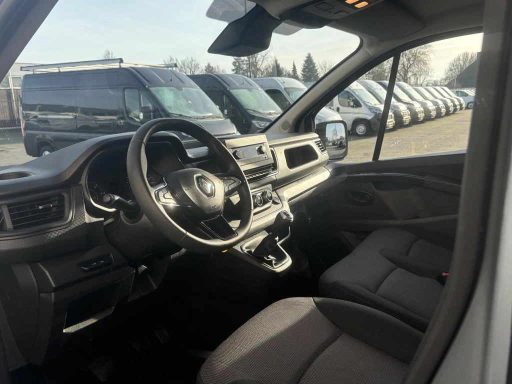 Renault Trafic – foto 10