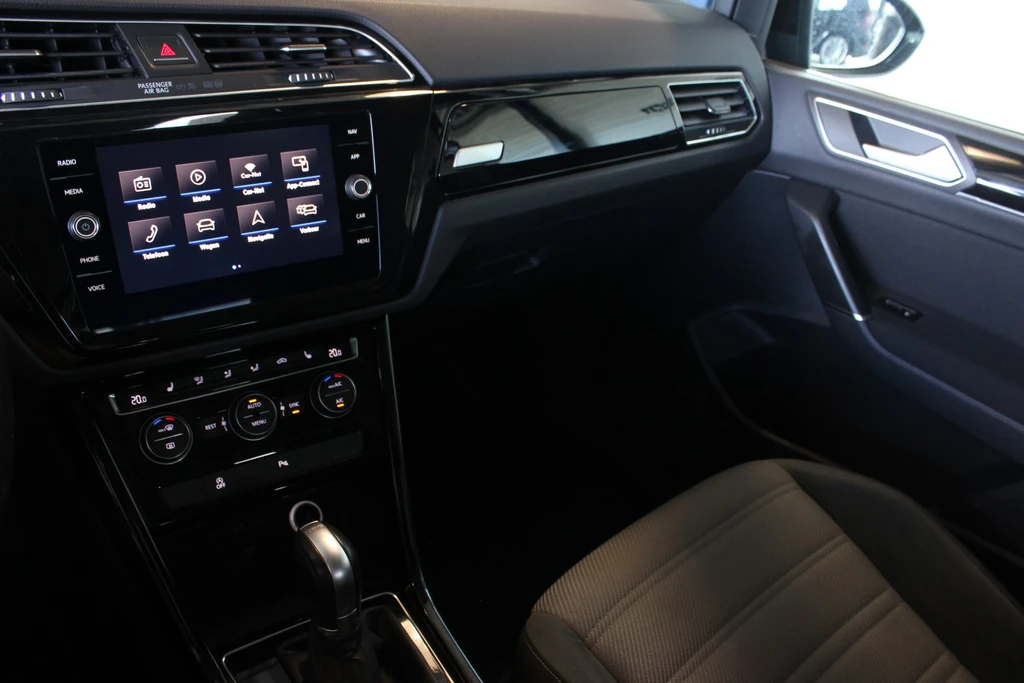 Volkswagen Touran – foto 12