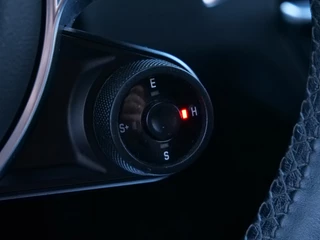 Porsche Cayenne – thumbnail 22
