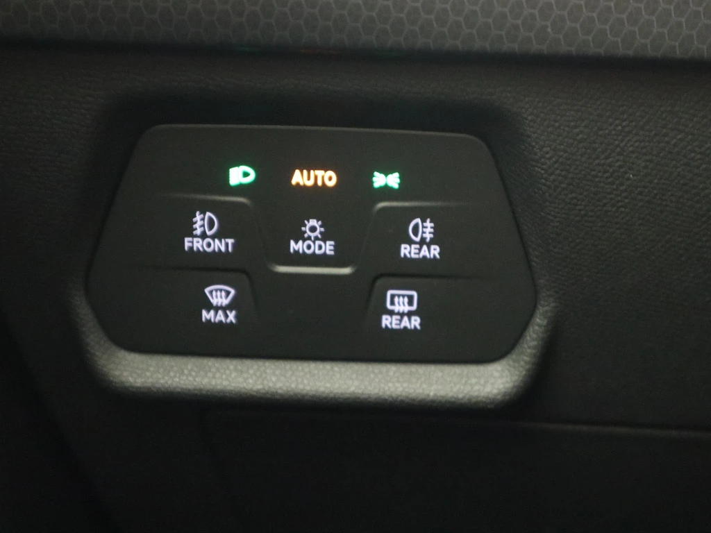SEAT Leon – foto 35