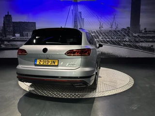 Volkswagen Touareg – thumbnail 8