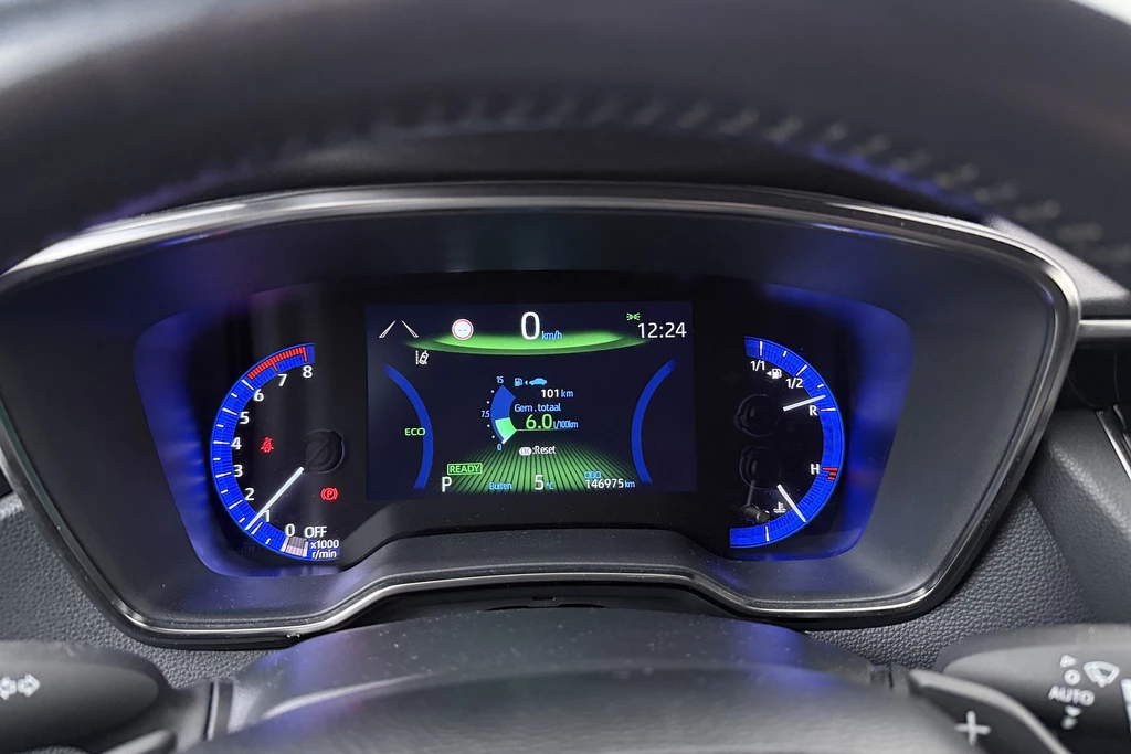 Toyota Corolla Touring Sports – foto 17