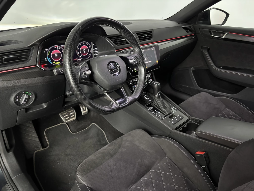 Škoda Superb – foto 10
