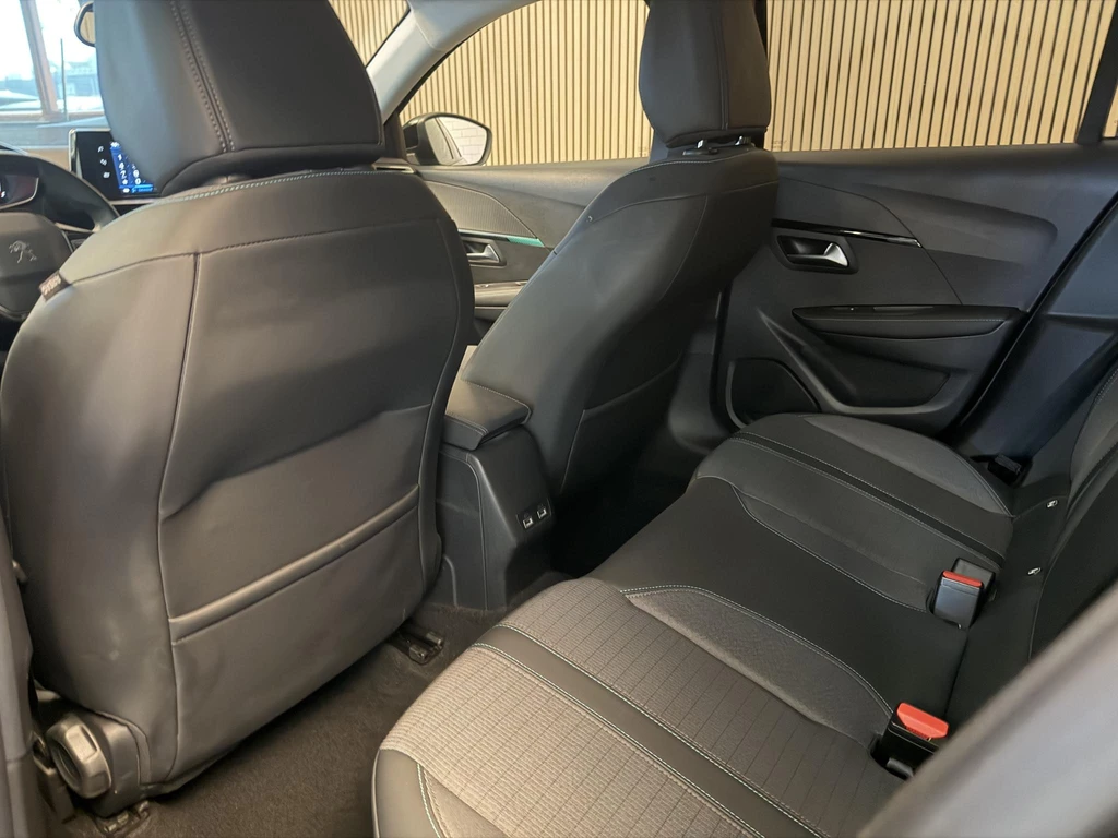 Peugeot 208 – foto 25