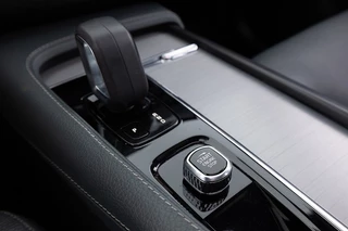 Volvo XC90 – thumbnail 32