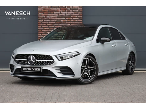 Mercedes-Benz A-Klasse 200 Business Solution AMG | Panoramadak | Camera | Night Pakket | High Performance Led | Widescreen | Regensensor |
