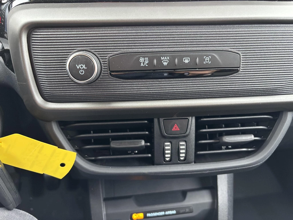 Ford Transit Courier – foto 12