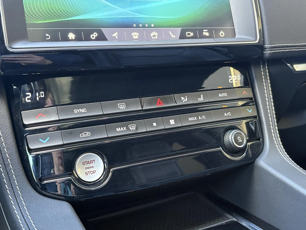Jaguar F-PACE – foto 43