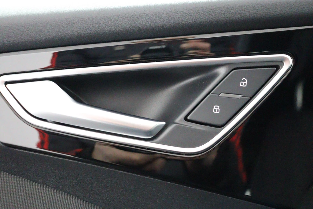 Audi Q4 e-tron – foto 38