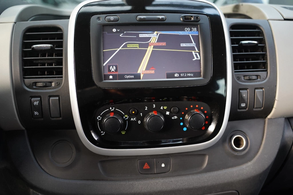 Renault Trafic – foto 37