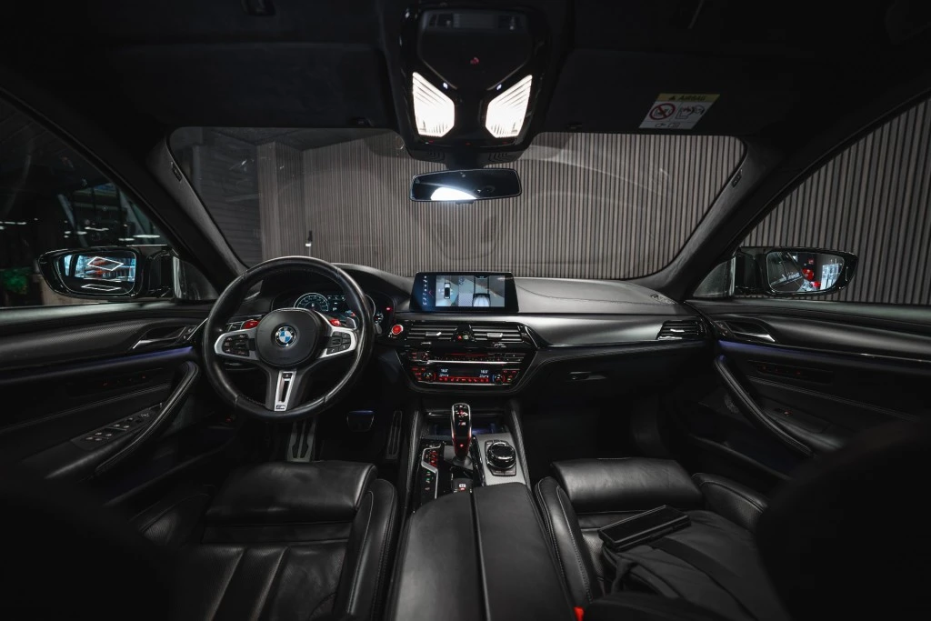BMW M5 – foto 18