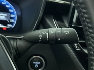 Toyota Corolla Touring Sports – thumbnail 13
