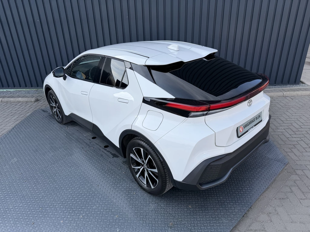Toyota C-HR – foto 5