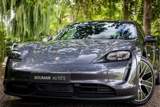 Porsche Taycan – thumbnail 2