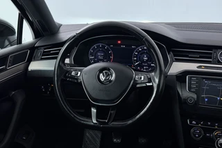 Volkswagen Passat – thumbnail 10